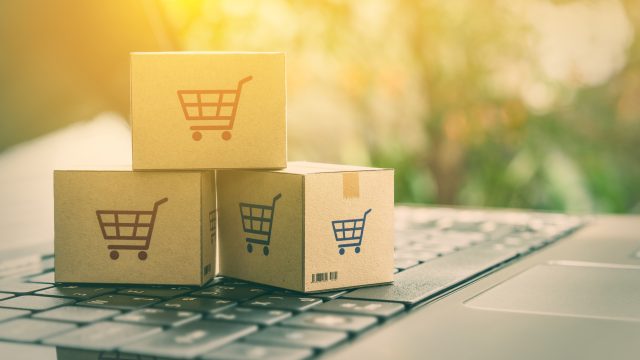 【未経験可】クーリエ輸送のCS業務のお仕事！育児しやすく、リモートワーク可能